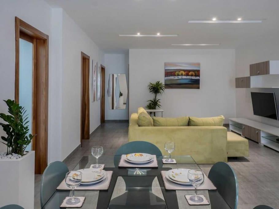 Top Floor Apt With Common Pool Close To All Amenities San Pawl il-Baħar Zewnętrze zdjęcie