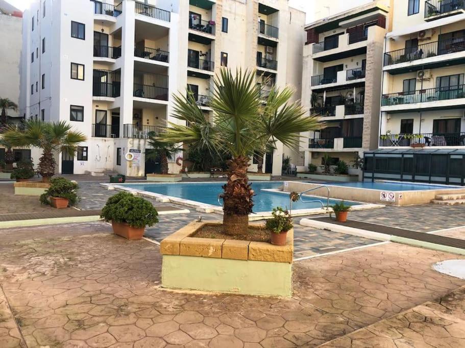Top Floor Apt With Common Pool Close To All Amenities San Pawl il-Baħar Zewnętrze zdjęcie