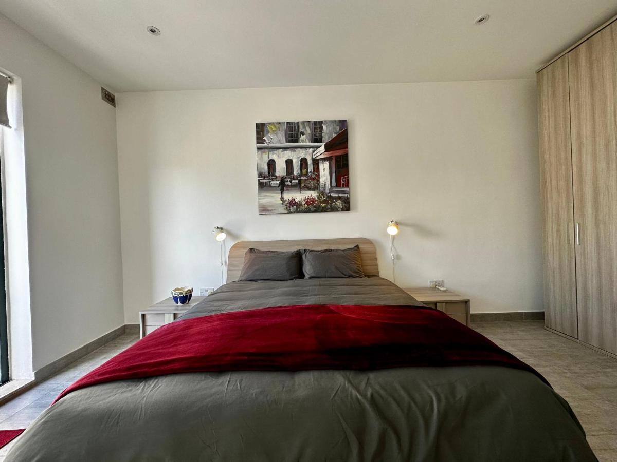 Top Floor Apt With Common Pool Close To All Amenities San Pawl il-Baħar Zewnętrze zdjęcie
