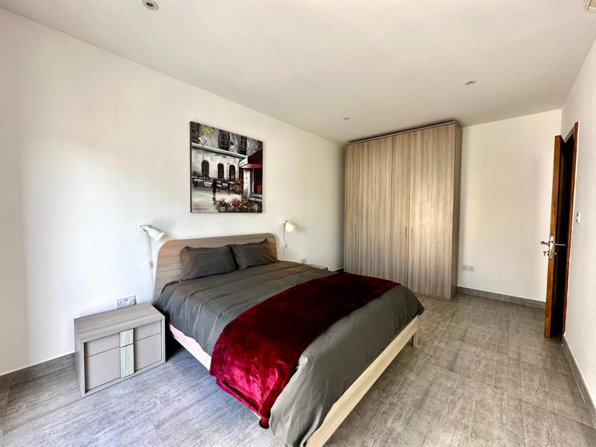Top Floor Apt With Common Pool Close To All Amenities San Pawl il-Baħar Zewnętrze zdjęcie