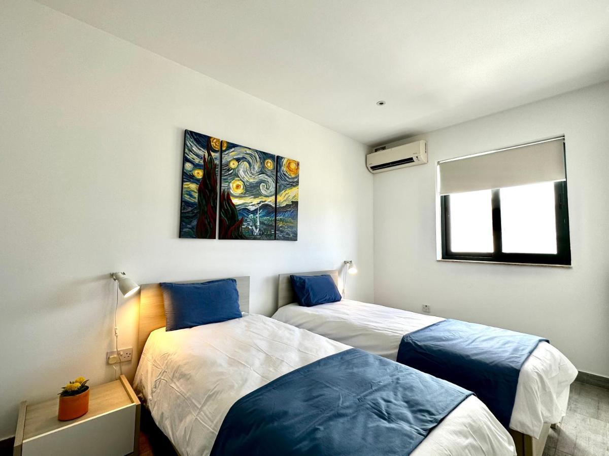 Top Floor Apt With Common Pool Close To All Amenities San Pawl il-Baħar Zewnętrze zdjęcie