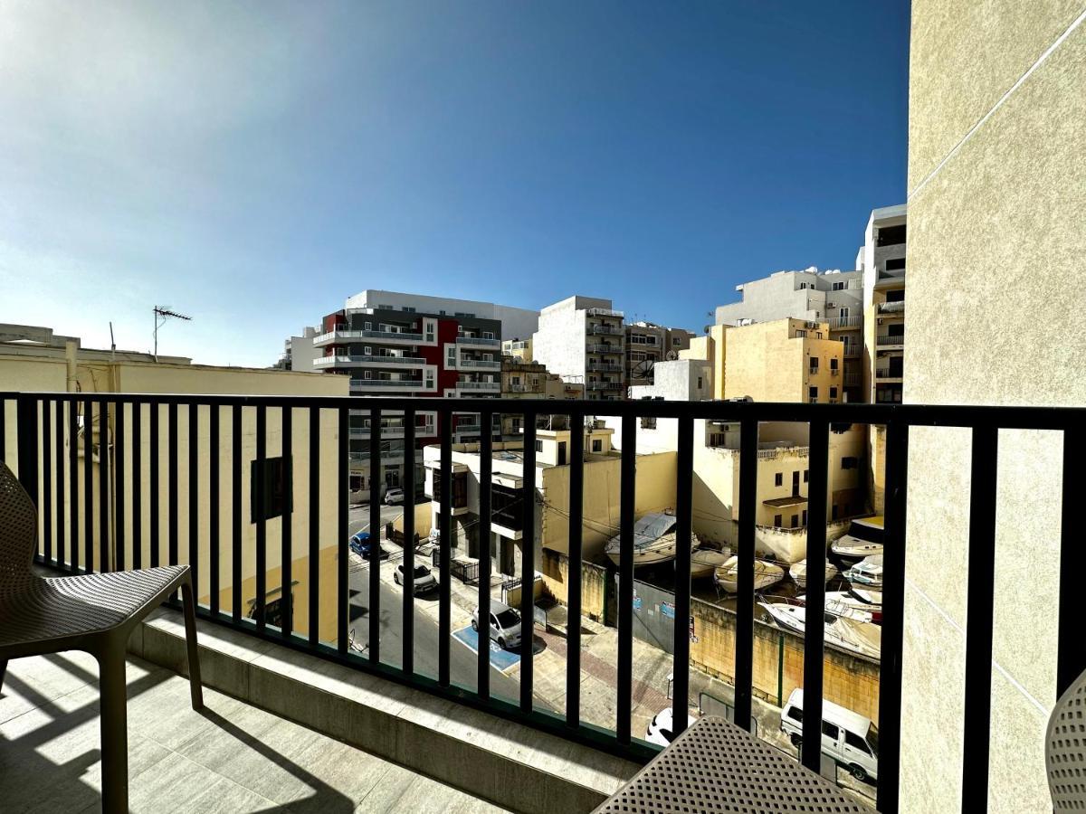 Top Floor Apt With Common Pool Close To All Amenities San Pawl il-Baħar Zewnętrze zdjęcie