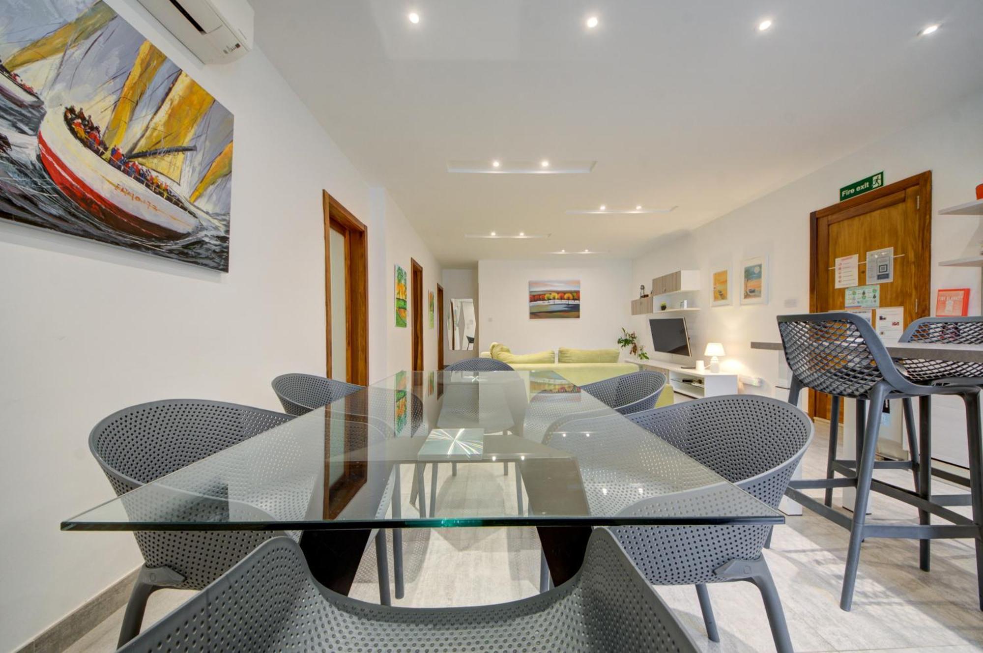 Top Floor Apt With Common Pool Close To All Amenities San Pawl il-Baħar Zewnętrze zdjęcie