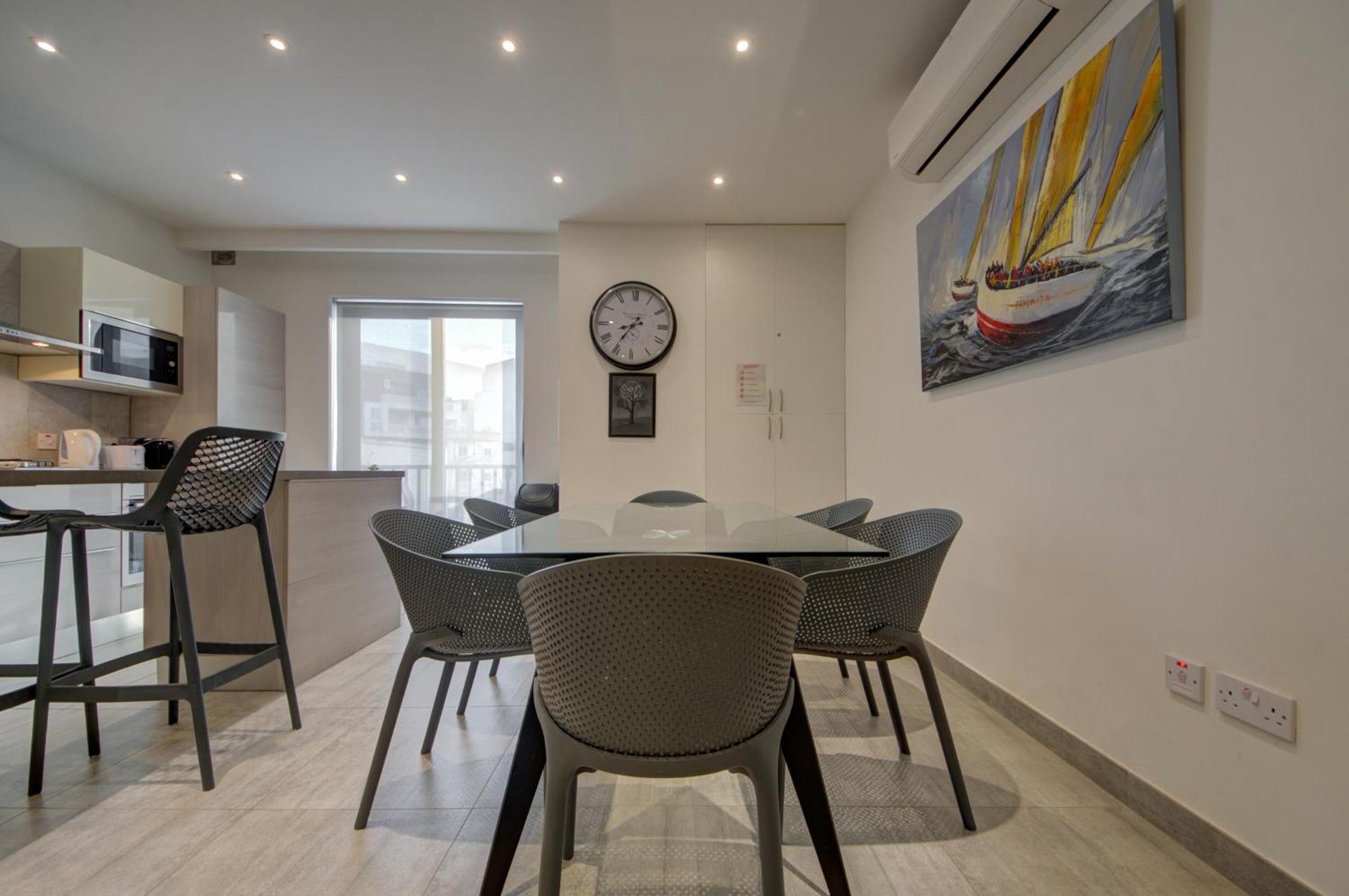 Top Floor Apt With Common Pool Close To All Amenities San Pawl il-Baħar Zewnętrze zdjęcie