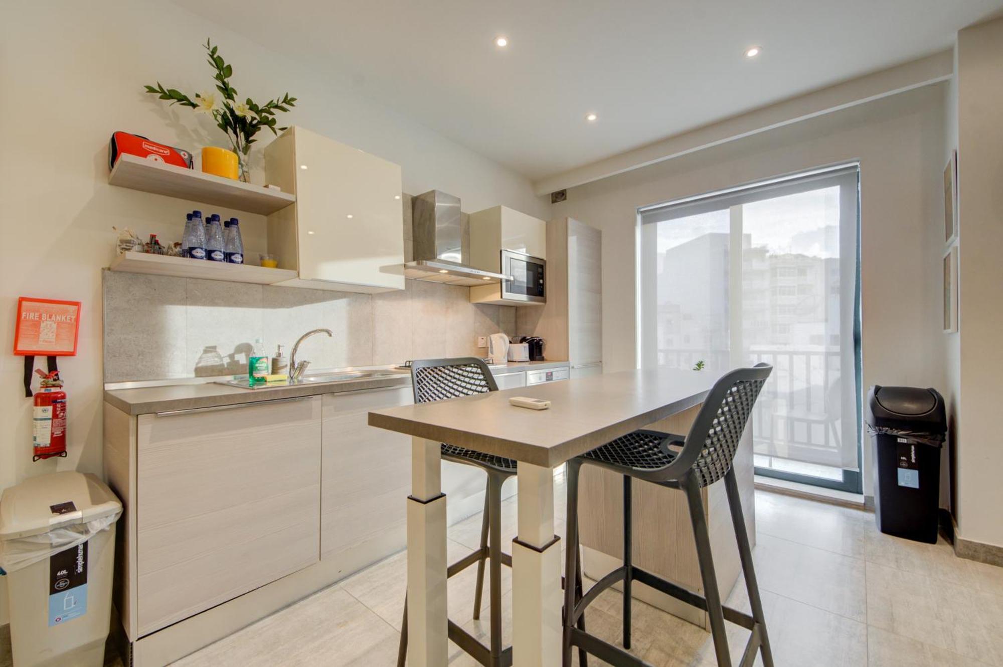 Top Floor Apt With Common Pool Close To All Amenities San Pawl il-Baħar Zewnętrze zdjęcie