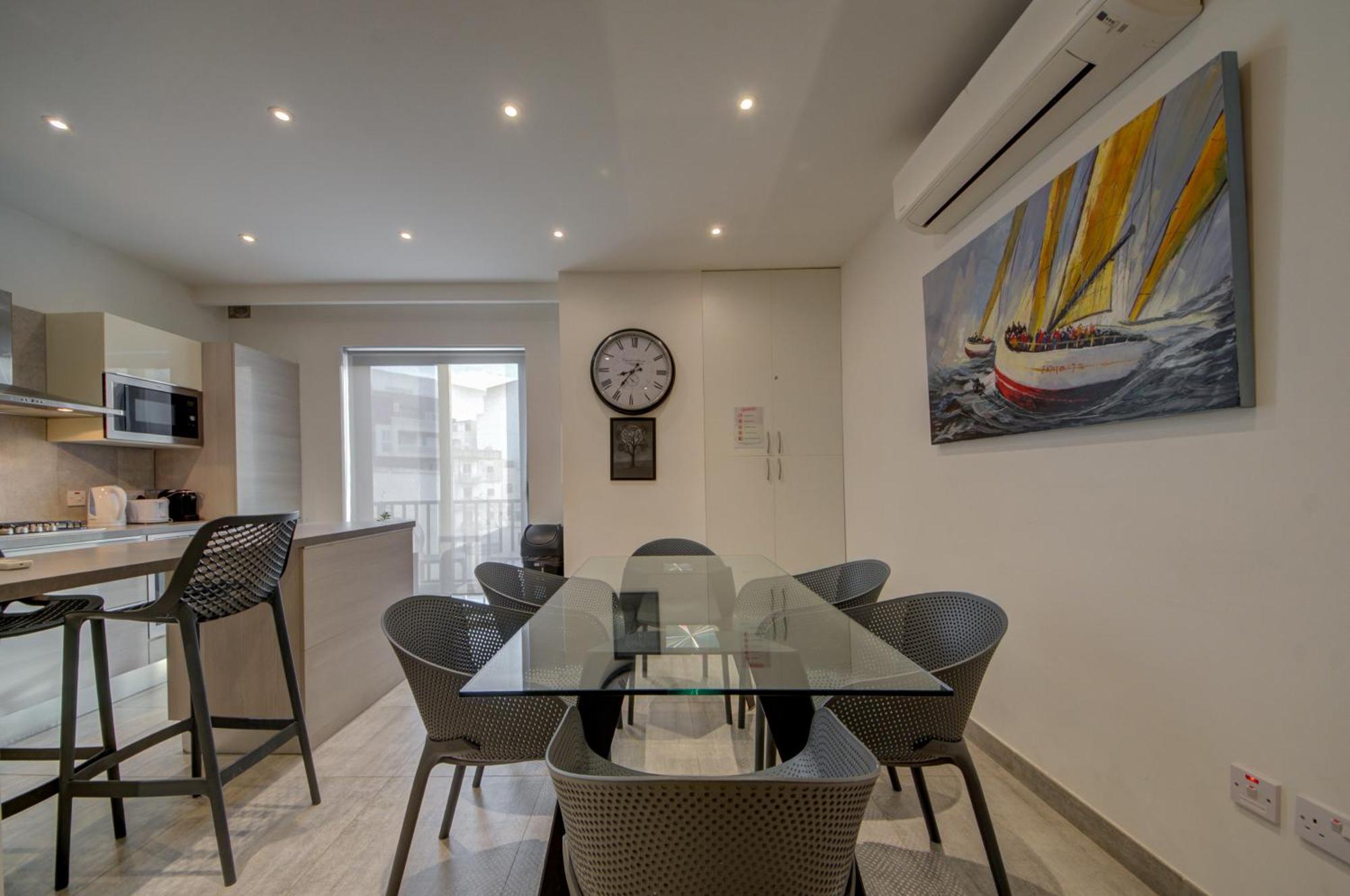 Top Floor Apt With Common Pool Close To All Amenities San Pawl il-Baħar Zewnętrze zdjęcie